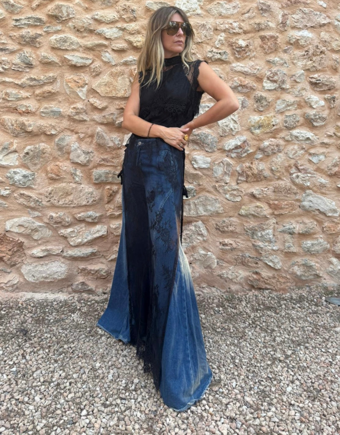 THE MIDSUMMER LACE SLIP DRESS {black}