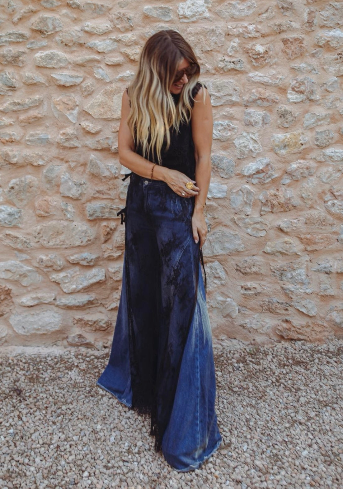 THE MIDSUMMER LACE SLIP DRESS {black}