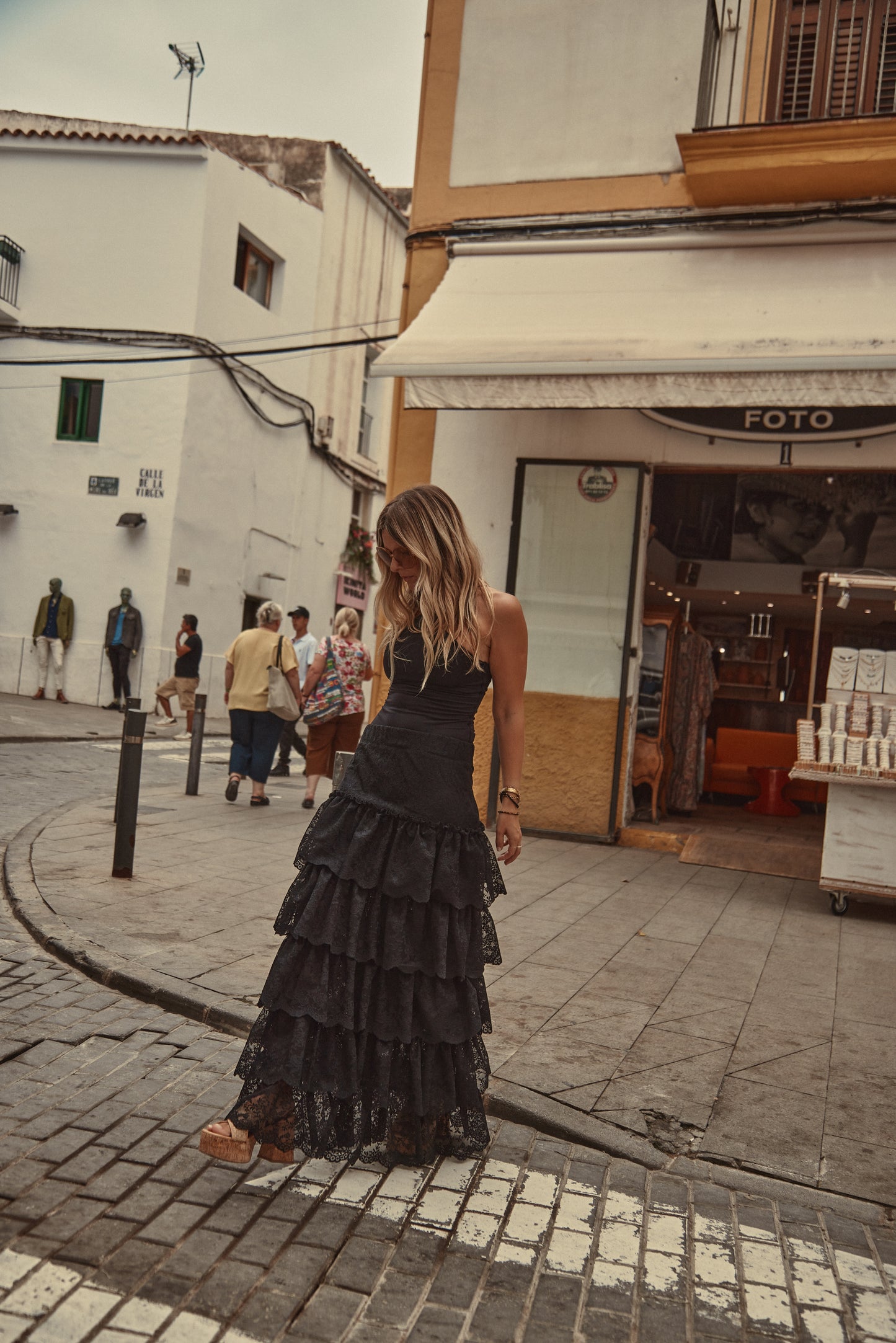 THE CARRIE SKIRT {black}