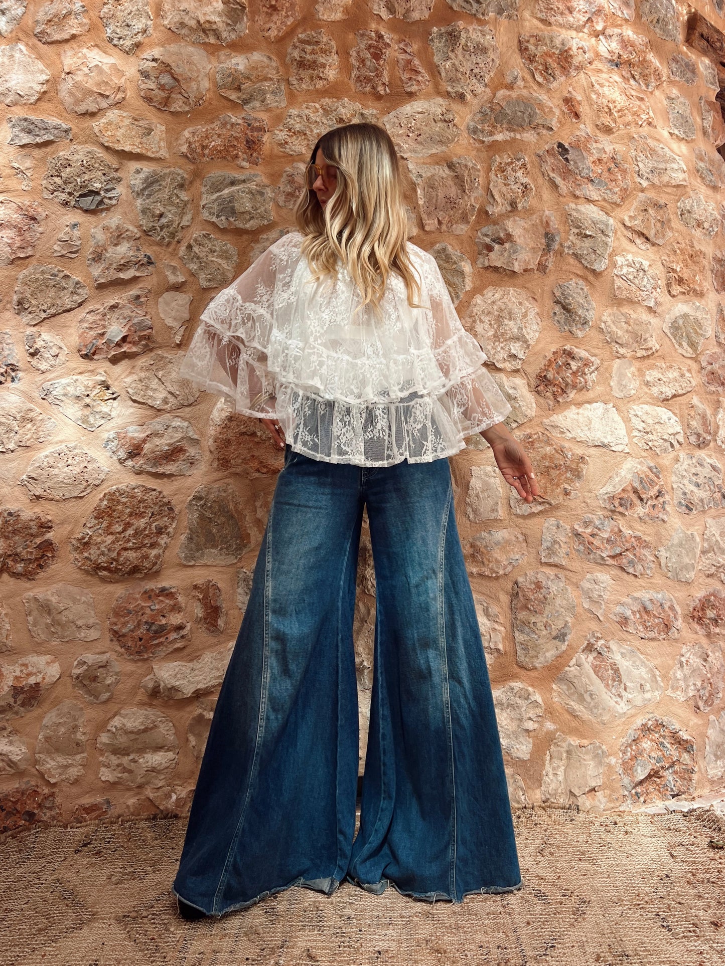 THE SUKI CAPE {WHITE}
