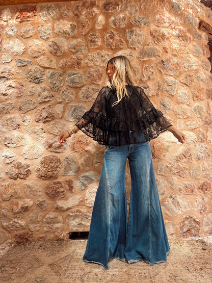 THE SUKI CAPE {BLACK}