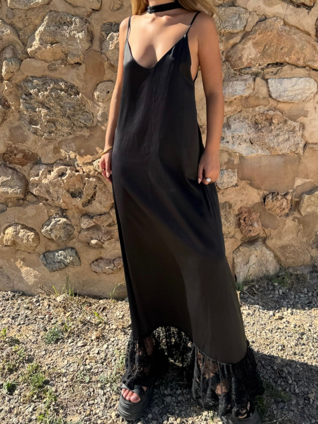 LA DOLCE VITA SLIP DRESS {BLACK}