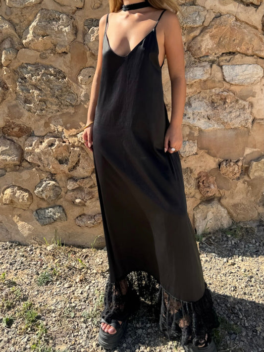 LA DOLCE VITA SLIP DRESS {BLACK}