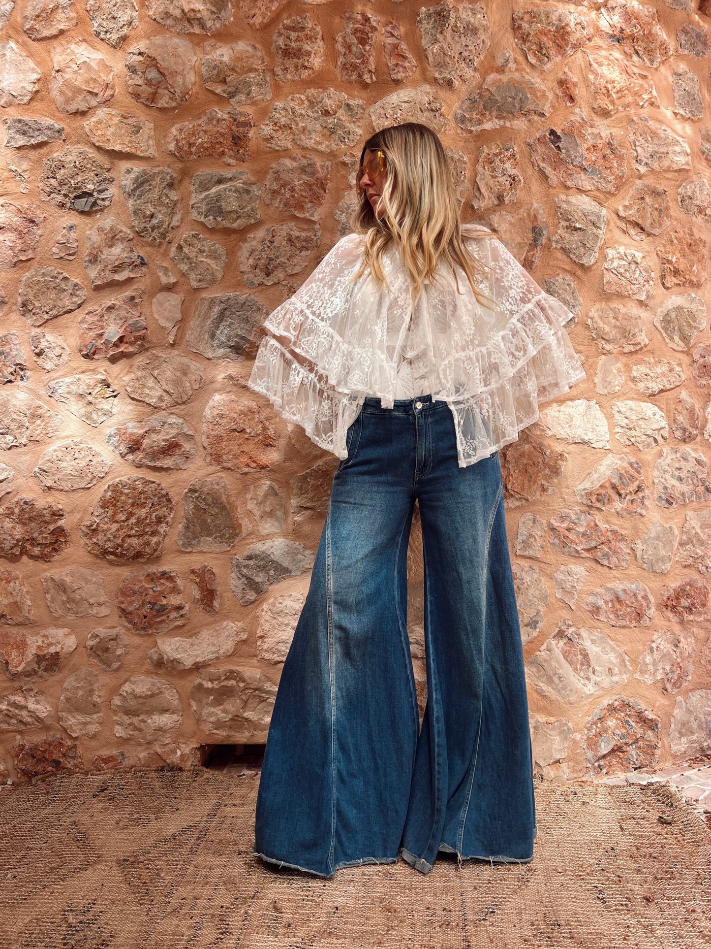 THE SUKI CAPE {WHITE}