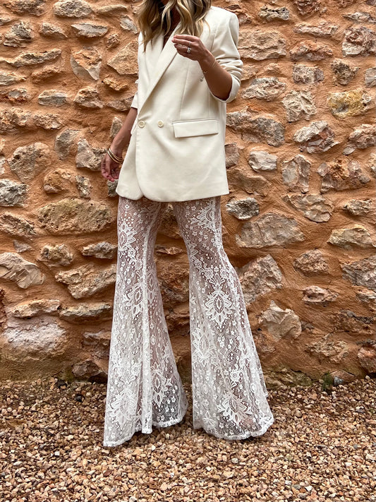 THE “SPELLBOUND” LACE FLARES