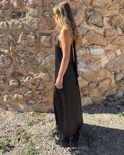 LA DOLCE VITA SLIP DRESS {BLACK}